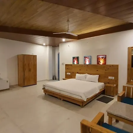 Hill Hoppers Hotel Rishikesh Exterior photo