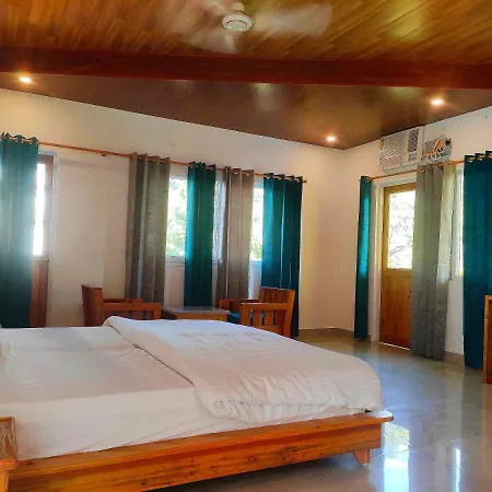 Hill Hoppers Hotel Rishikesh Exterior photo